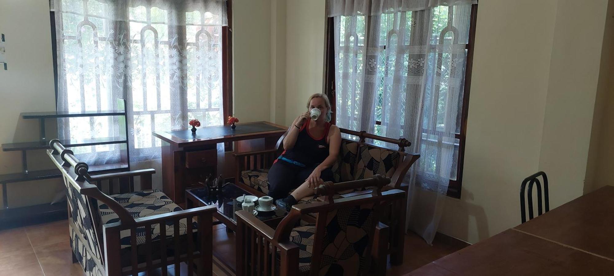 City Escape Hotel Ела Екстериор снимка